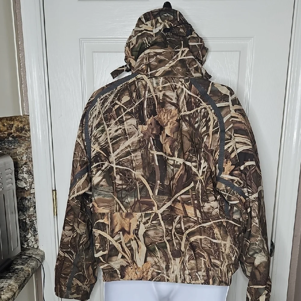 Columbia Men's PHG Omni Heat Tech Waterproof  Camouflage Jacket Size Medium
